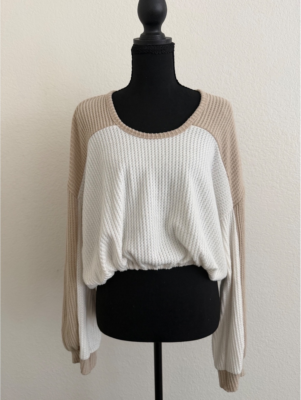 Hollister Colorblock Waffle Knit Pullover Sweater Medium
